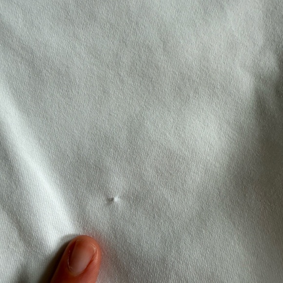 Babaton Contour Polo Crop Top White - Picture 5 of 5